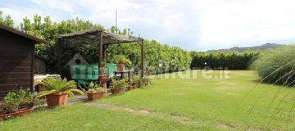 3 Schlafzimmer Villa in Santo Stefano di Magra, Italy, Nr. 218908 8