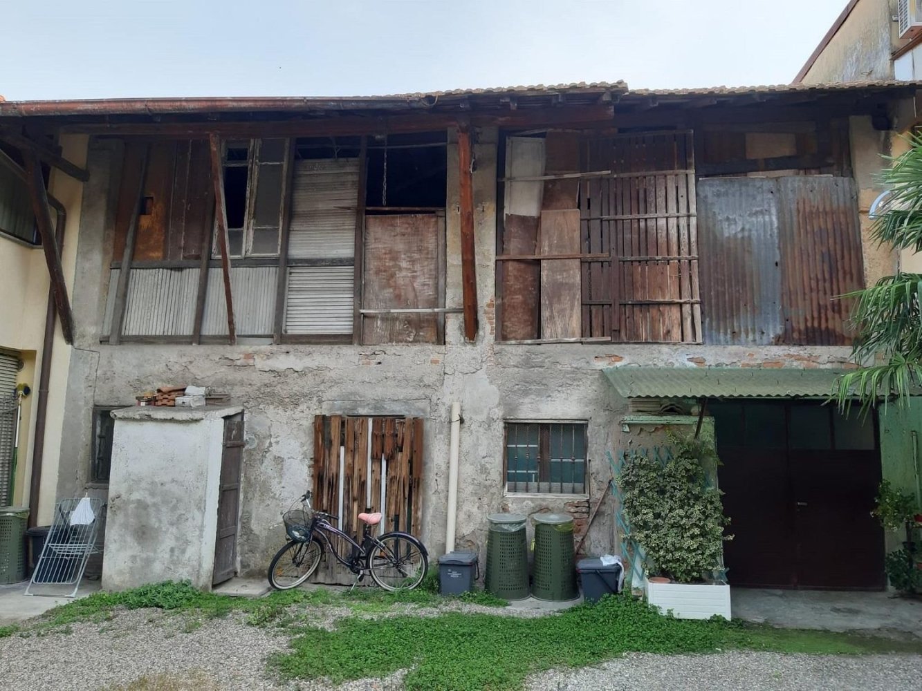 Casa de 2 divisões em Bareggio, Italy N.º 144365