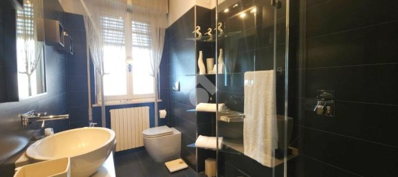 2 bedrooms Villa in Rodigo, Italy No. 268812 21