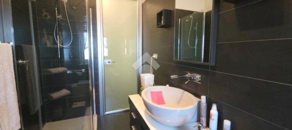 2 bedrooms Villa in Rodigo, Italy No. 268812 23