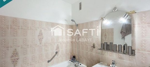 2 chambres Appartement à Châteauroux, France No. 302869 6