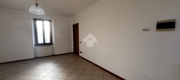 Apartamento de 2 dormitorios en Osio Sopra, Italy No. 370107 7
