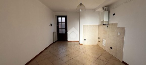 Apartamento de 2 dormitorios en Osio Sopra, Italy No. 370107 6
