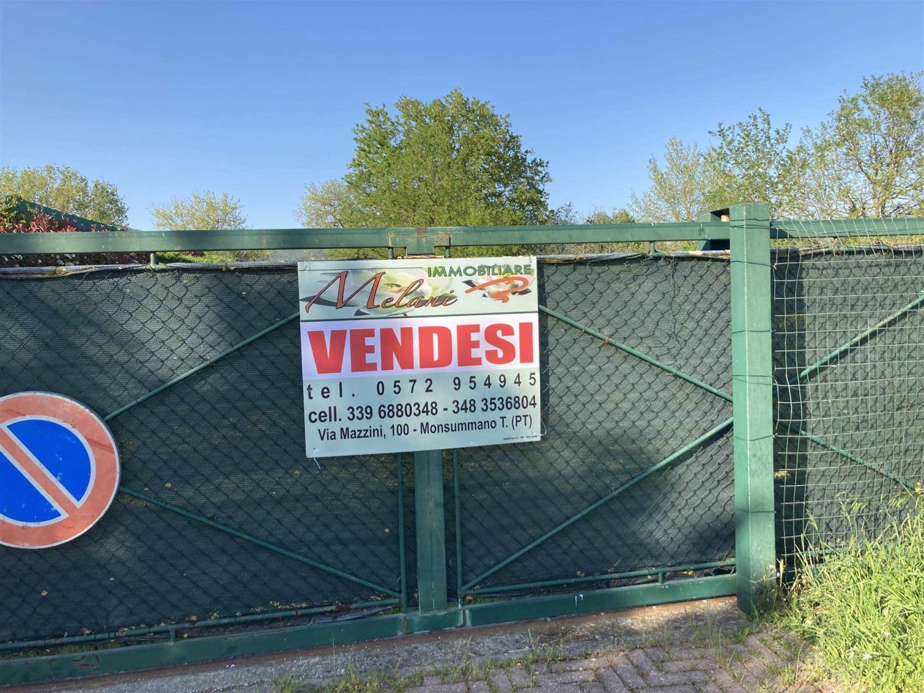 Terreno en Monsummano Terme, Italy 4585 m² No. 170619