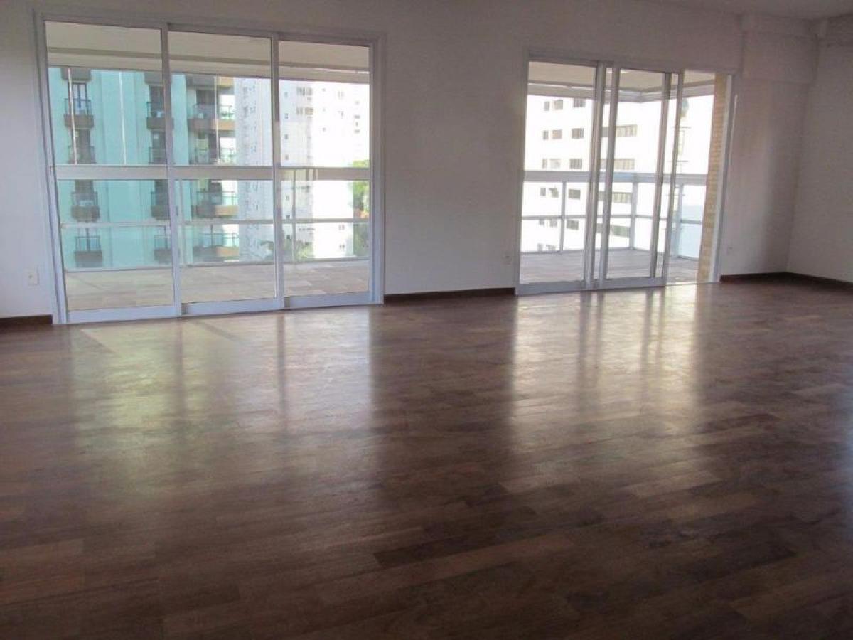 3 bedrooms Apartment in Sao Paulo, Brazil No. 585218