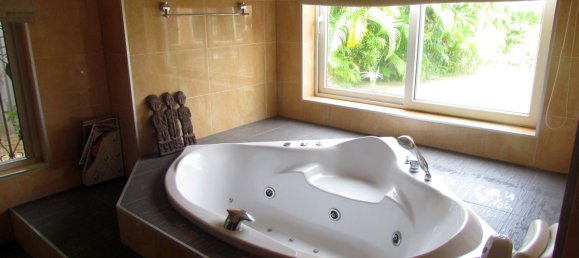 4 bedrooms Cafe / restaurant in Pattaya, Thailand No. 844 4