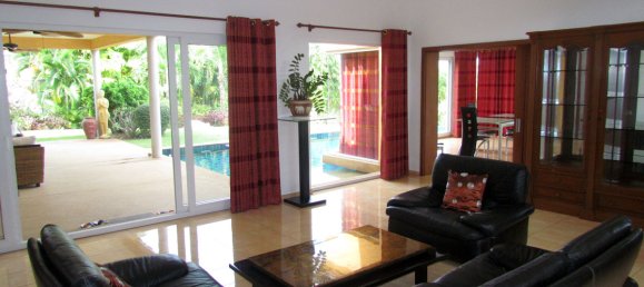 4 bedrooms Cafe / restaurant in Pattaya, Thailand No. 844 19