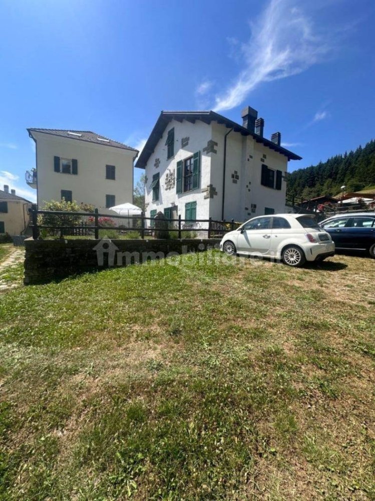 2 bedrooms Apartment in Santo Stefano d'Aveto, Italy No. 58096