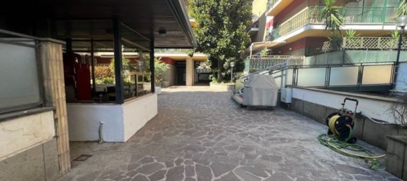 Apartamento de 3 divisões em Rome, Italy N.º 32392 10