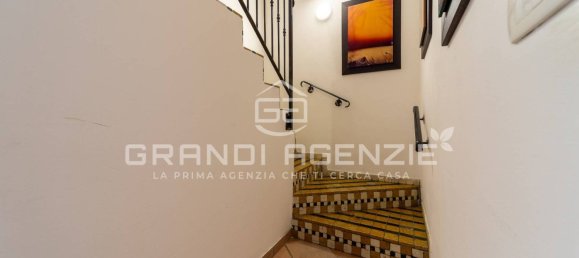 6 bedrooms House in Torrile, Italy No. 327500 14