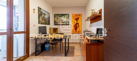 6 bedrooms House in Torrile, Italy No. 327500 15