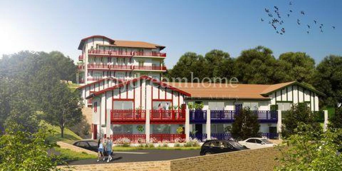 4 bedrooms Condo in Urrugne, France No. 5616