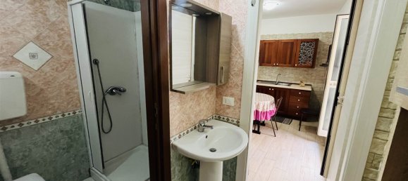 Studio in Campofelice di Roccella, Italy No. 269235 19