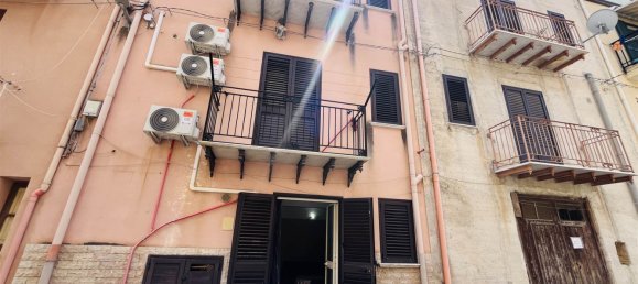 Studio in Campofelice di Roccella, Italy No. 269235 12