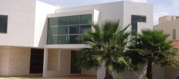 3 bedrooms House in Yucatan, Mexico No. 182744 2