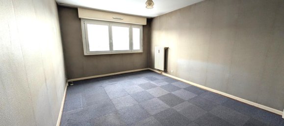 3 bedrooms Apartment in Illzach, France No. 154492 13