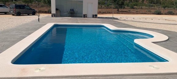 4 bedrooms Villa in Pinoso, Spain No. 11720 4