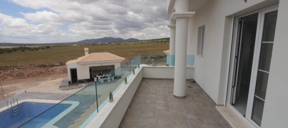 4 bedrooms Villa in Pinoso, Spain No. 11720 13