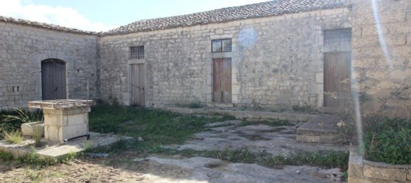 Casa de 10 dormitorios en Modica, Italy No. 360787 3
