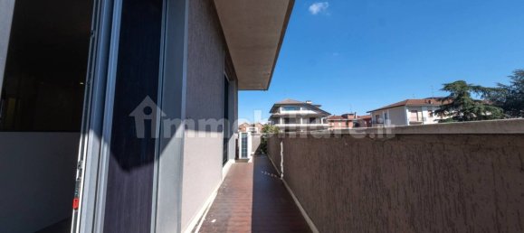 Apartamento T3 em Legnano, Italy N.º 100802 12