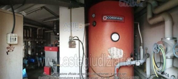 5 rooms Apartment in Rome, Italy No. 290143 22