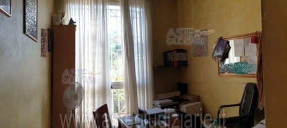 5 rooms Apartment in Rome, Italy No. 290143 28