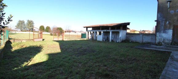 Дом с 4 комнатами в Удине, Италия № 85544 6