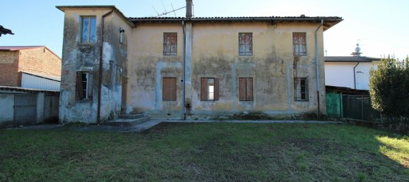 Дом с 4 комнатами в Удине, Италия № 85544 5