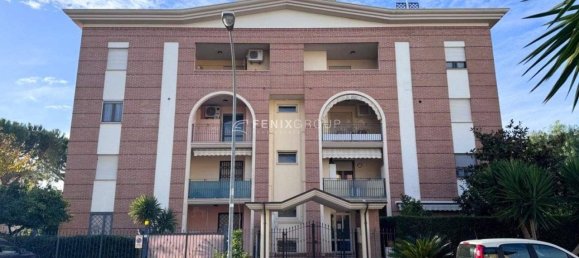 3 bedrooms Apartment in San Benedetto del Tronto, Italy No. 215935 3