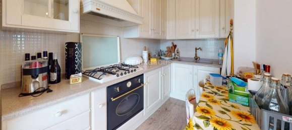 3 bedrooms Apartment in San Benedetto del Tronto, Italy No. 215935 2