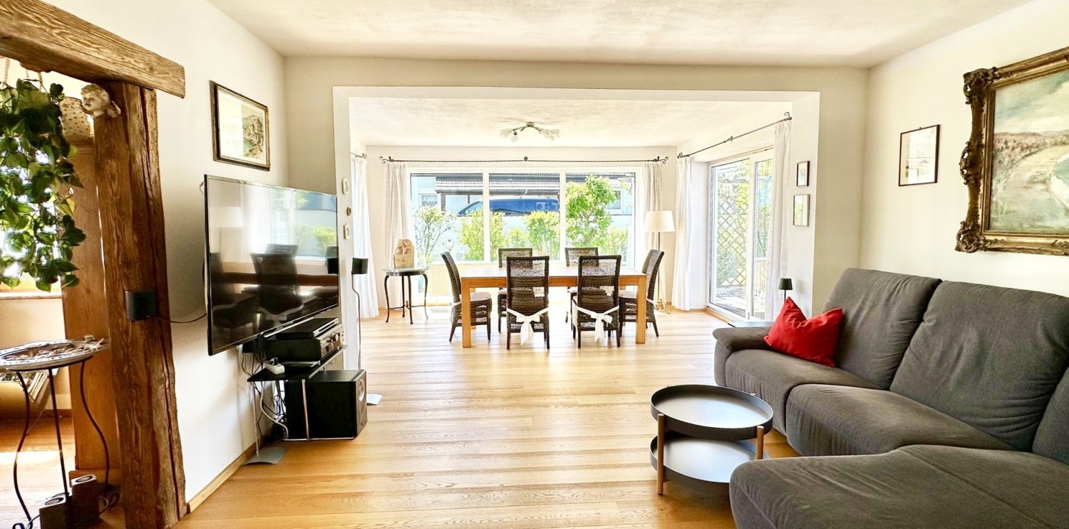 Дом с 5 спальнями в Эрдинг, Германия № 285935