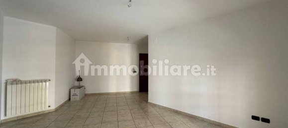 Квартира с 3 спальнями в Ламеция Терме, Италия № 153115 3