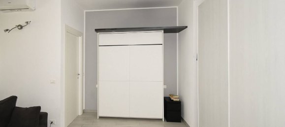 Studio in Milan, Italy No. 342852 5