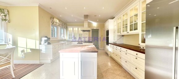 9 bedrooms Villa in Cascais, Portugal No. 182208 30