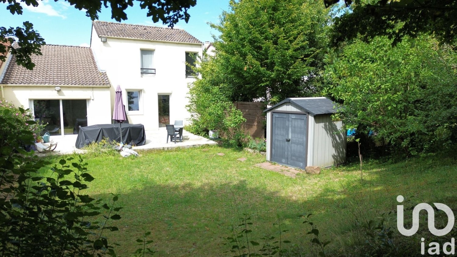 4 Schlafzimmer Haus in Nandy, France, Nr. 285812