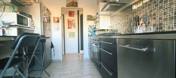 2 chambres Appartement à Strasbourg, France No. 53445 3