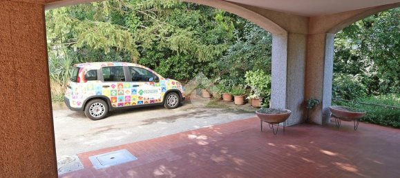 3 Schlafzimmer Wohnung in Trieste, Italy, Nr. 329404 9