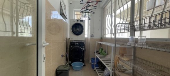 4 bedrooms Apartment in Tay Ho, Vietnam No. 19389 8