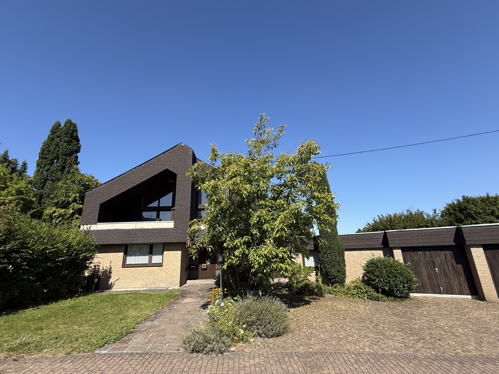 11-Zimmer Haus in Westerwaldkreis, Germany, Nr. 324787