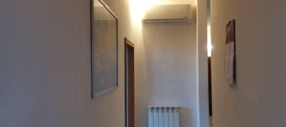 2 chambres Appartement à Poggibonsi, Italy No. 181230 9