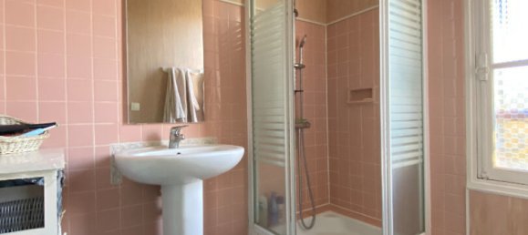 4 bedrooms House in Mer, France No. 47804 8