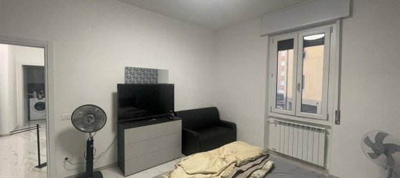 Apartamento de 1 dormitorio en Treviglio, Italy No. 299752 9