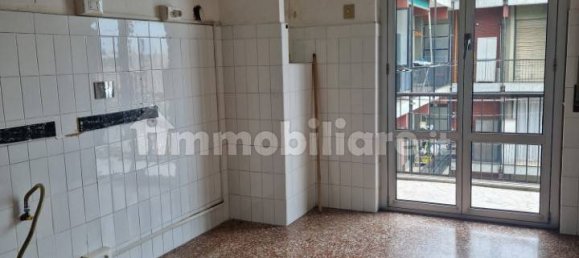 2 bedrooms Apartment in Genoa, Italy No. 354692 6