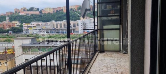 2 bedrooms Apartment in Genoa, Italy No. 354692 9