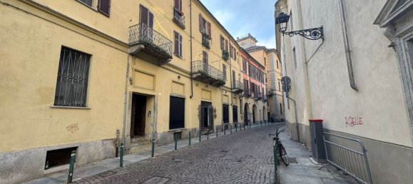 4 rooms Apartment in Vercelli, Italy No. 172795 23