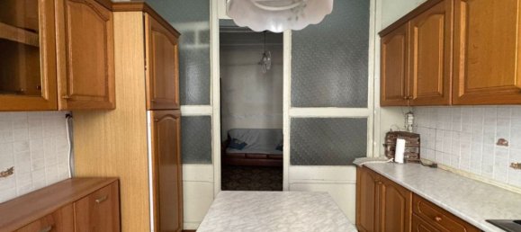 4 rooms Apartment in Vercelli, Italy No. 172795 2