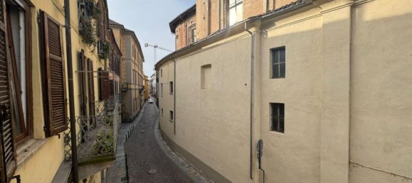 4 rooms Apartment in Vercelli, Italy No. 172795 14