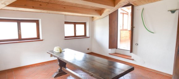 6-salle Duplex à Spoleto, Italy No. 110945 2