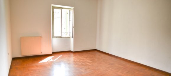 6-salle Duplex à Spoleto, Italy No. 110945 7