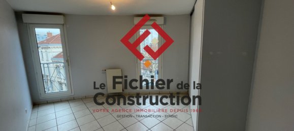 3 bedrooms Apartment in Grenoble, France No. 243663 16